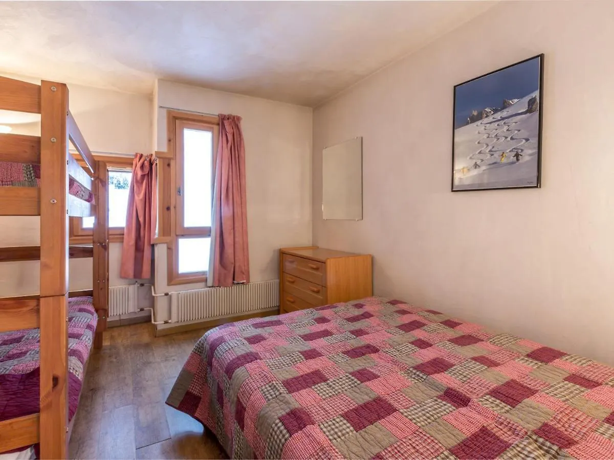 Appartement Aux Pieds Des Pistes Avec Balcon, Wifi Et Equipements Modernes - Fr-1-694-160 contacts